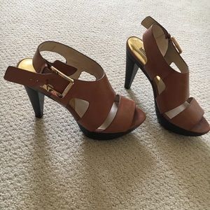 Michael kors size 10 heels